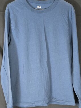 Free Assembly Men's Long-Sleeve Crew Tee in Dusty Blue